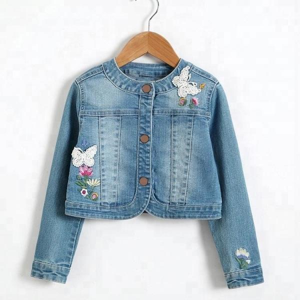 Long Sleeve Sandblast Girls Denim Jacket With Flower Embroidery Decoration