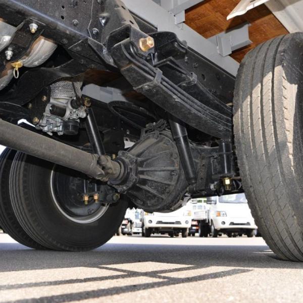 Puissant 150-250 chevaux de 10 tonnes Mini-Dump Truck avec une capacité de moteur < 4L et une boîte personnalisable