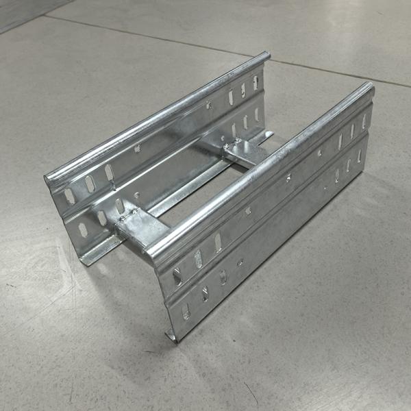 High Corrosion Resistance Galvanised Cable Tray Height 25mm-150mm