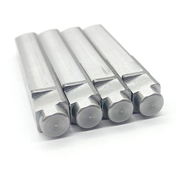 Goupilles hexagonales de précision en acier au carbone sur mesure pour applications industrielles