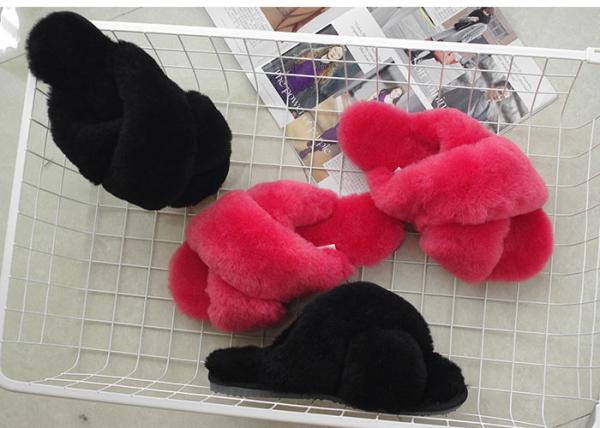 Deslizadores internos do Lambswool das mulheres naturais do inverno da forma dos deslizadores da casa da pele de carneiro