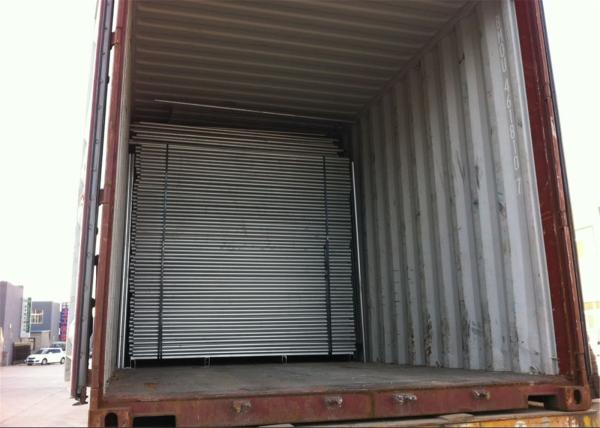 construction fence panels 2.1m*2.4m AS4687-2007 standard OD 40mm*1.4mm H2100mm*W2400mm Spacing 60mm*150mm*3.00mm HDG