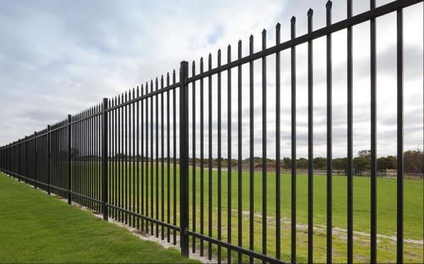 Black powder coated spear top galvanised tubular metal fence