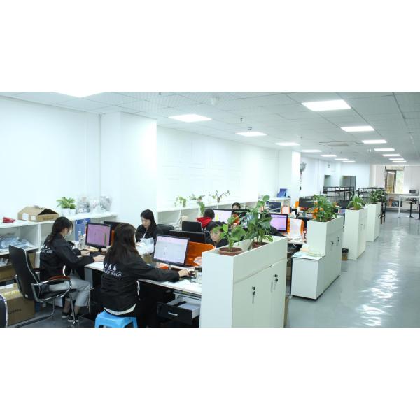 Bijoux de piercing pour le corps labret en titane, bijoux de piercing pour le corps, clous de lèvres à poussoir sans filetage