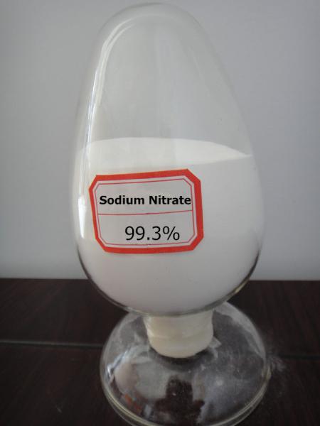 99 % Min Crystals / Prills Sodium Nitrate Explosive Grade For Mining / Nitrogen Fertilizer