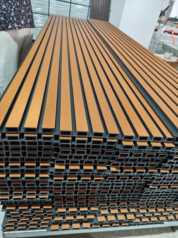Premium Coextruded WPC Fluted Cladding Anti Scratch Wall Board