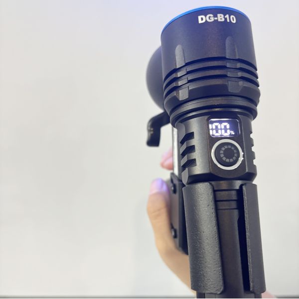 DG-B10 Handheld Spray Can Fluorescence Detection Ultraviolet Flashlight