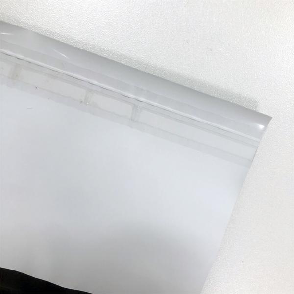 Ручная упаковка табачных изделий с рюкзаком, циппер, травы для курения