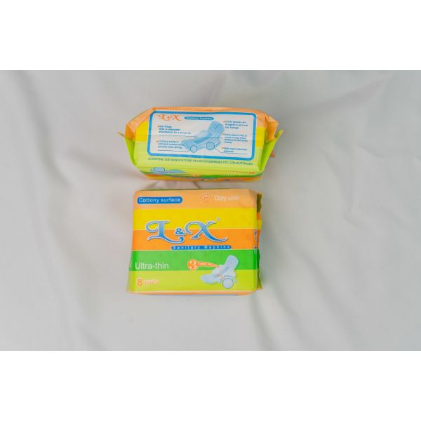 Hypoallergenic breathable protective caps individually wrapped ensuring hair containment and comfort in sterile environments