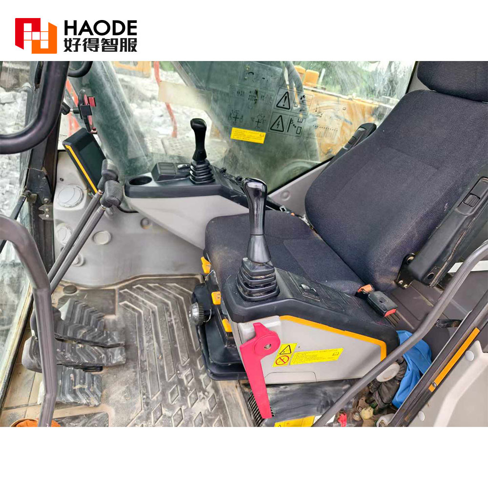 Почти использованный экскаватор экскаватор VOLVO Ec200/20ton Средний ползучий использованный экскаватор экскаваторы