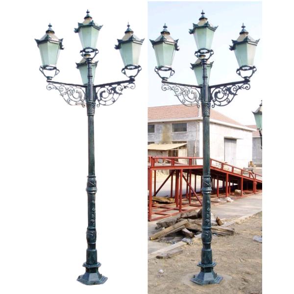 Античный декоративный поляк уличного освещения сада стиля Испании фонарного столба литого железа
