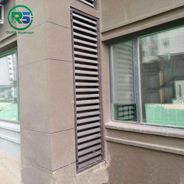 Grelhas de alumínio de revestimento do para-sol do rombo do metal de Pvdf para a fachada de construção