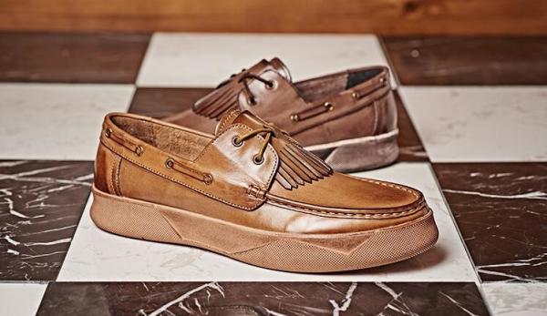 Outdoor Mens Slip On Leather Sneakers Soft Flat Comfortable Walking Shoes