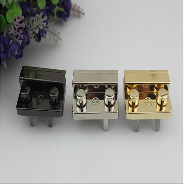 Handbag hardware suppliers wholesale light gold metal push lock