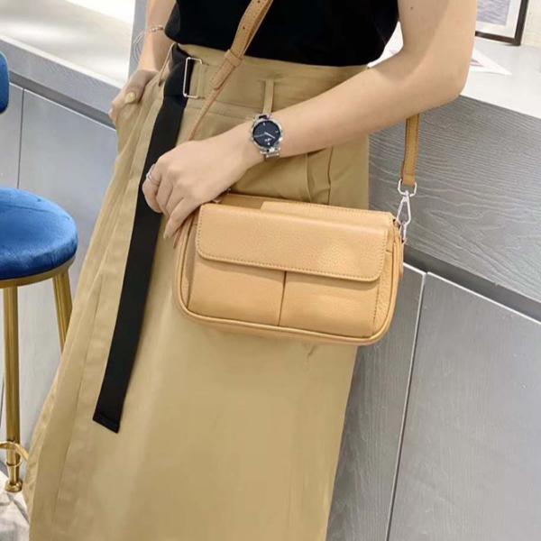 Hasp Closure Shoulder Bags First Layer Cowhide Leather Sling Bags For Women