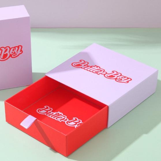 Recyclable Eco Friendly Cardboard Gift Packaging Box Customizable Pink