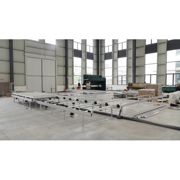 Custom Logistics-based Track-mounted Adjustable Ebb and Flow Table Seedling Bed for Greenhouse Seedling Cultivation