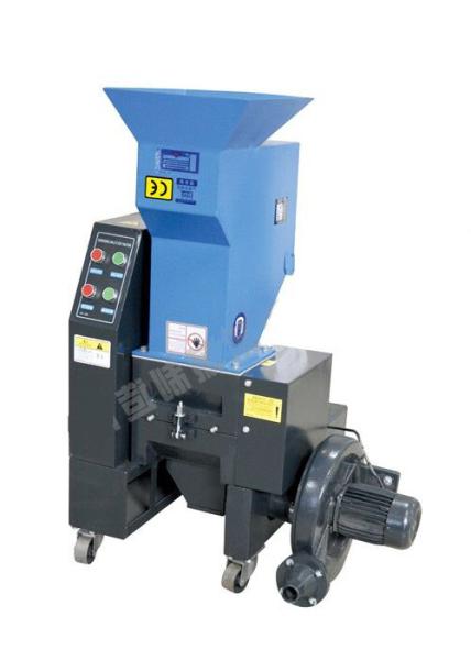 Small Plastic Water Bottle Crusher Machine , Plastic Shredder Machine Power Saving