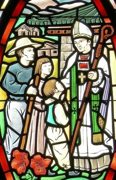 Igreja que escurece o filme de vidro transparente alto moderado dos painéis decorativos do vitral