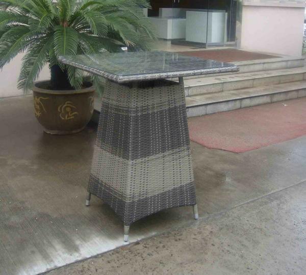 Hand-Woven Grey Rattan Bar Set , Resin Wicker Patio Bar Furniture