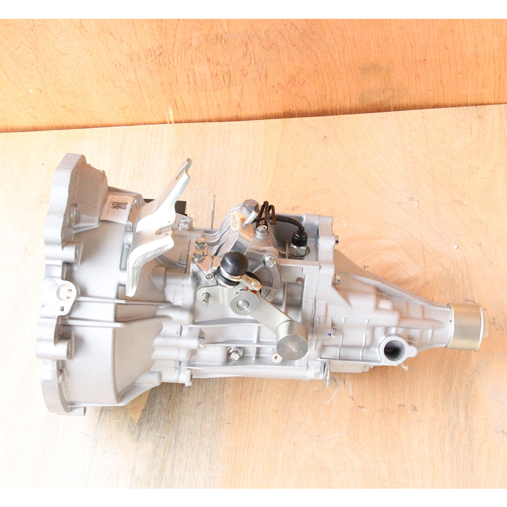 Zpartners MR5T15E02 Manual Transmission Assembly Gearbox for SRM Light Commercial Vehicle OEM Auto Parts Replacement Factory Supply
