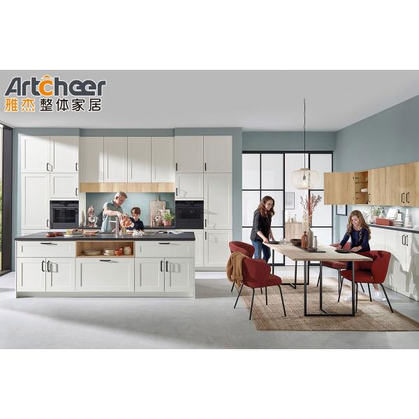 Домашняя мебель Модульный кухонный стенный шкаф с почтовой упаковкой N и деревянным материалом