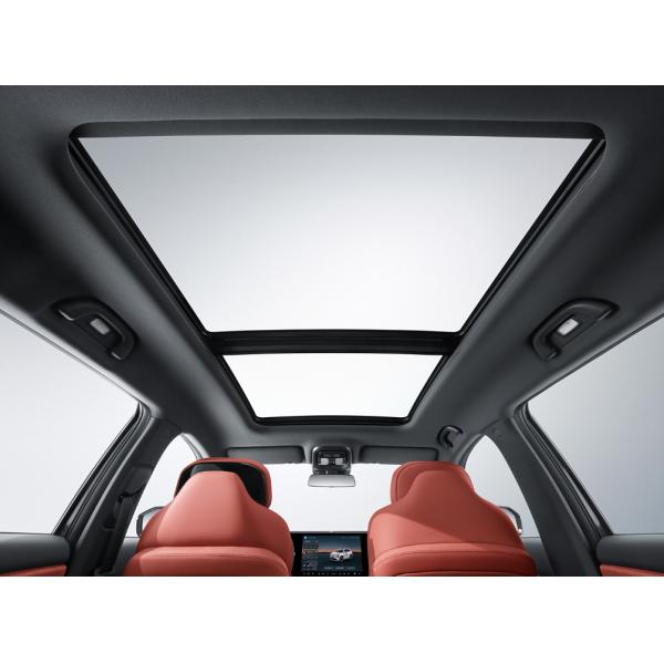 Ventana trasera eléctrica y tanque de combustible Capacidad 50-80L Changan CS75 PLUS 1.5T SUV con 5 asientos 5 puertas panorámicas techo solar