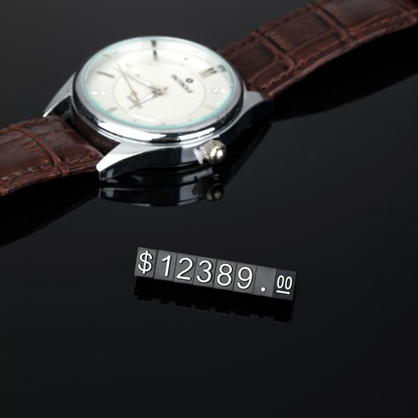 Jewelry Store Display Digital Cube Tag Holder with Custom Plastic Retail Display Rack