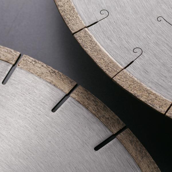 Dekton Cutting with High Frequency Welding Diamond Saw Blade and ALLOY STEEL Material