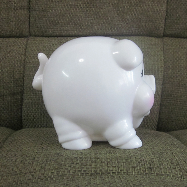 Happy pig plastic piggy bank, rubber money box promotional toys  made in shenzhen