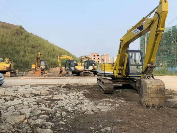 Máquinas escavadoras de 12 toneladas de Kobelco da segunda mão/máquina escavadora de Kobelco Sk120 com a cubeta do ³ de 0.5m