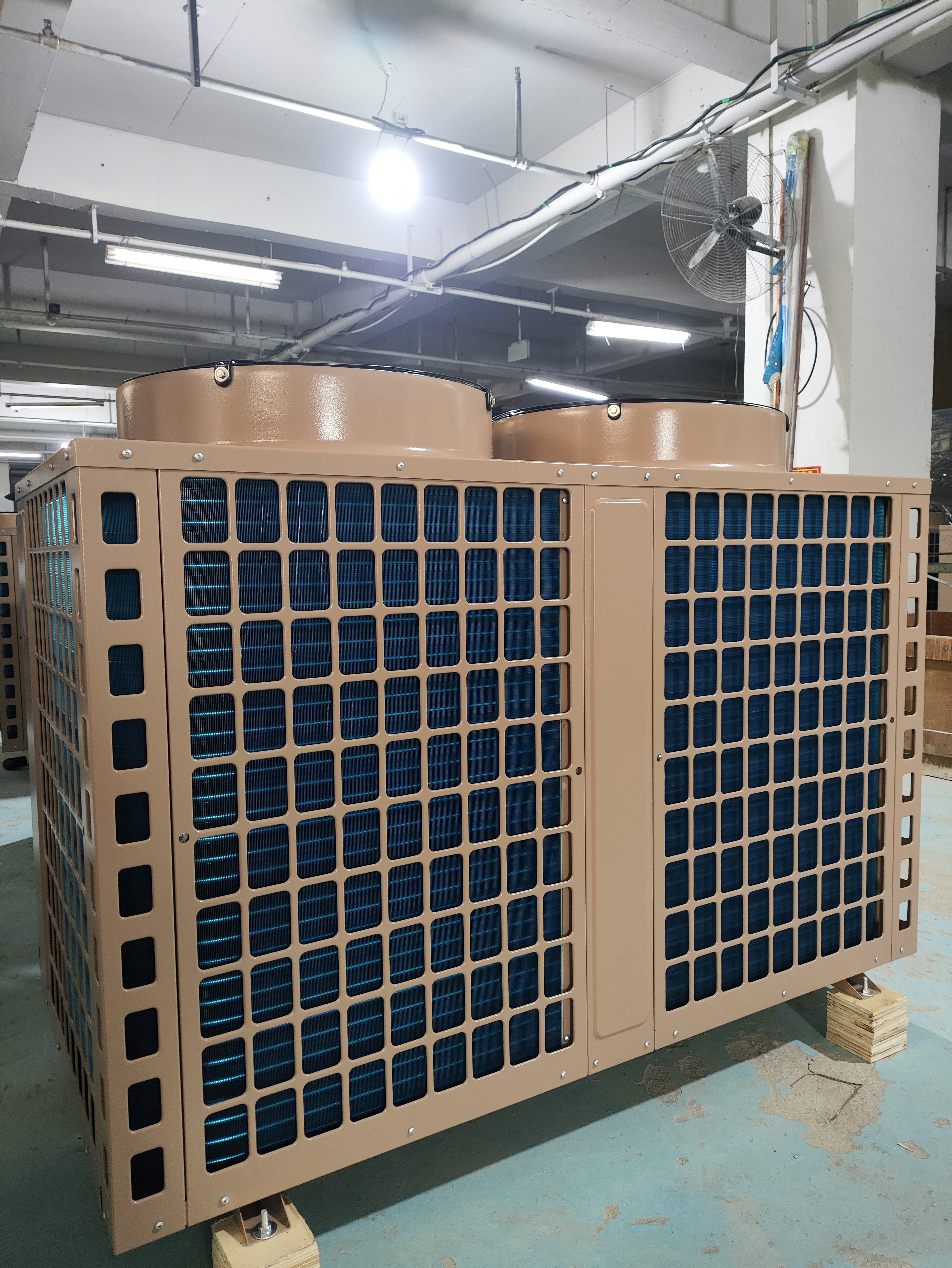 100kW Datacenter Precision AC Unit Pacu Aircon With DC Inverter Remote Control