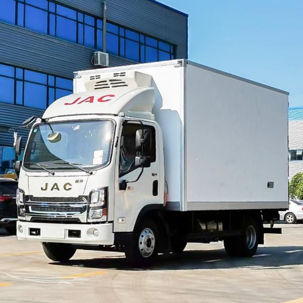 JAC Refrigerated Truck Unit 's Leading for Manual Transmission Insulated Trucks 10-15T Gross Vehicle Weight