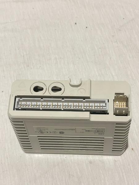 AI820 número do artigo, do módulo entrado brandnew e original de 3BSE008544R1, dia de trabalho 3-5 de para entregar o tempo.
