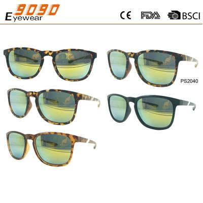2017 hot sale style sunglasses with UV 400 protection lens ,made of plastic