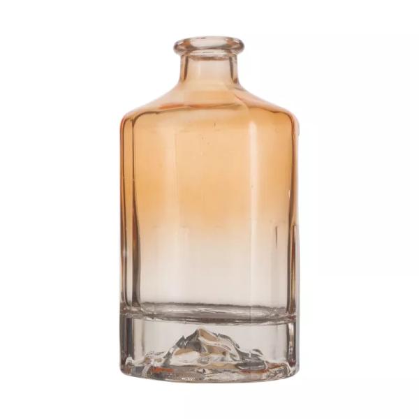Glass Collar Whisky Vodka Bottle with Cork Cover 750ml Capacity Customized Luxury