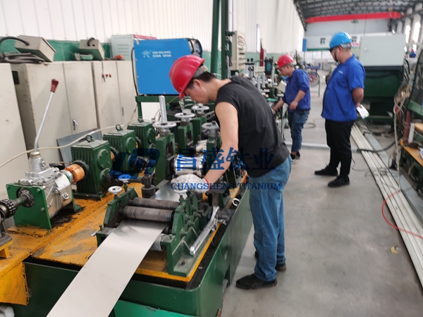 ASTM B265 Grade 2 Титановая полоса толщиной 0,52 мм для производства сварных труб