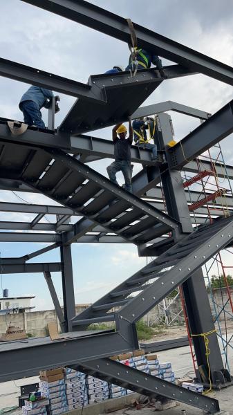 Steel Structure For Large Multi-Storey Prefabricated Warehouse Buildings
