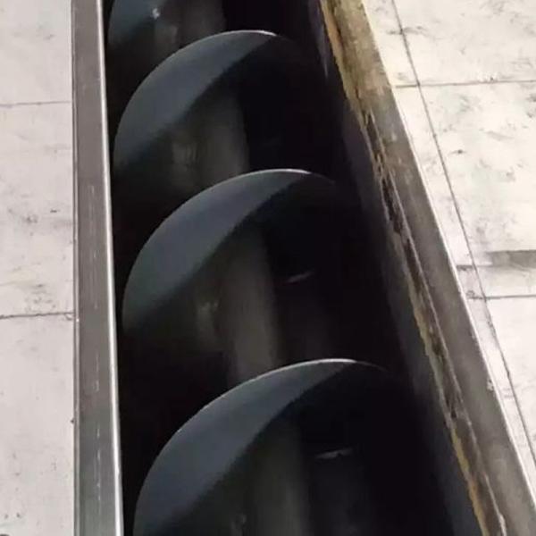 Stainless Steel Shaftless Screw Auger Conveyor For Dyeing Sewage Treatment
