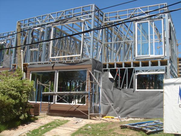 Chalet de acero prefabricado del nuevo panel del estilo 100/50m m ALC/edificios prefabricados del metal para la casa de la familia