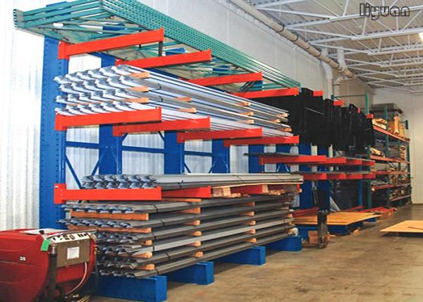 O armazenamento resistente de aço do modilhão Q235 submete um material mais longo da folha da madeira serrada das tubulações