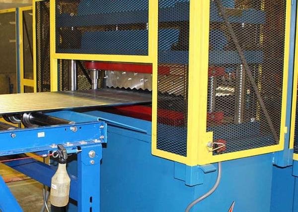 20 Stations Steel Silo Roll Forming Machine Wire Electrode Cutting Punching