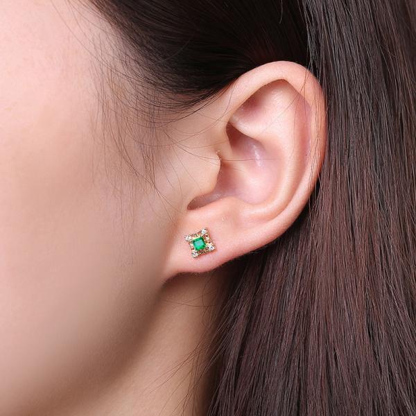 18K Yellow Gold Natural Emeral Inlay Diamonds Stud Earrings