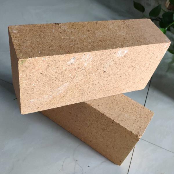 International Standard CaO Content Fire Clay Brick for Tunnel Kiln at Affordable