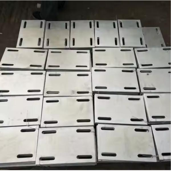 10-20mm Thickness Steel Base Plates Steel Base Plate With Holes In Concrete Wall