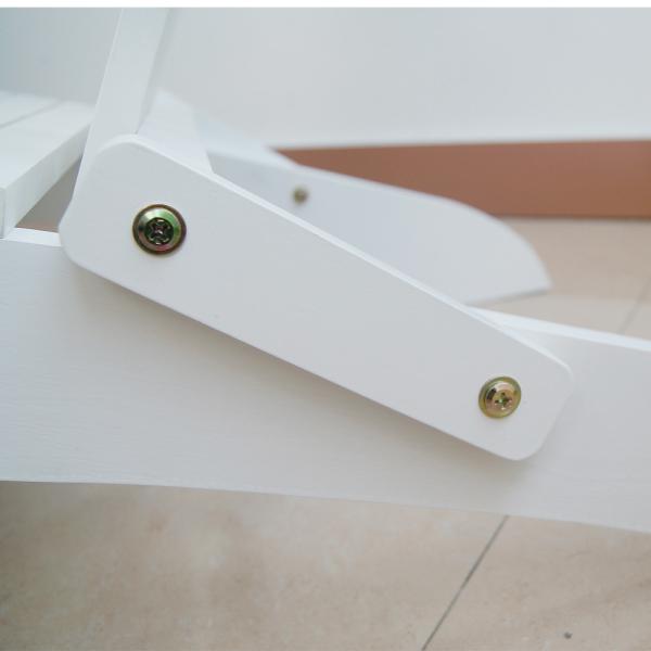 White Soild Wooden Outdoor Furniture Beach Lounge Chairs For Balcony Lights