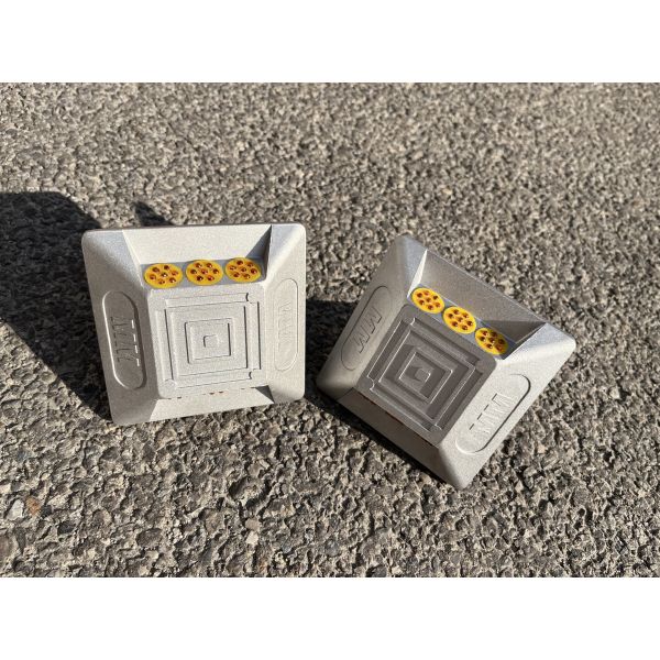 ROADSAFE 100*100*20/90mm LOGO Customs Aluminum Road Stud High Quality Road Stone Safety Reflective Cat Eye with Pin