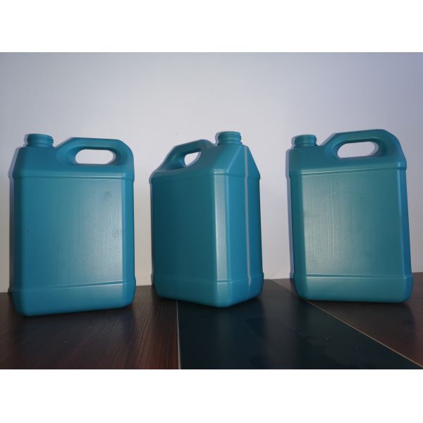 HDPE PP Plastic Processed Blow Molding Machine For 5 Liter Jerry Can Engine Oil Bottle Chemical Container Manufacturing