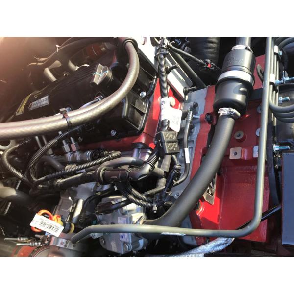 Howo 6 Light Duty Commercial Trucks With Closed Box 3 Ton