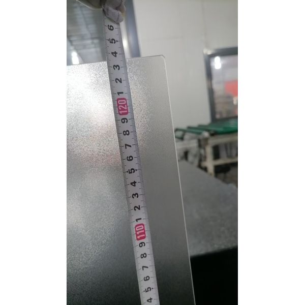 Low lron Tempered Glass for Solar Panel Backsheet